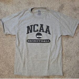 2/$10! Ncaa Basketball T Shirt Sz M